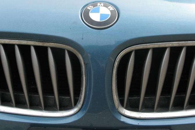 Vagiamiausių automobilių dalių sąrašo viršūnėje – BMW veidrodėliai