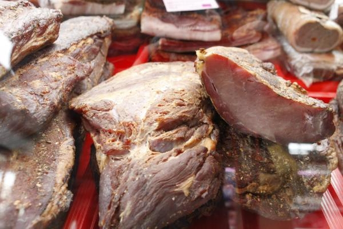 Kepsniai iš žmogaus išmatų: ar tai saugu?