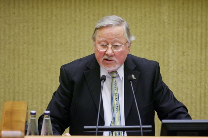 Su D.Grybauskaite į V.Havelo laidotuves vyks V.Landsbergis