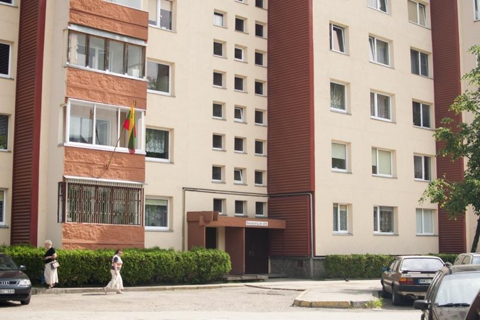 Daugiabučių atnaujinimui reikalinga valstybės ir savivaldybių parama