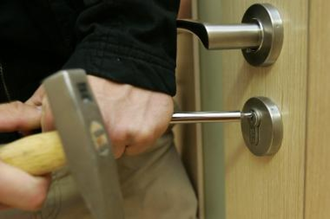 Dėl litro aliejaus ir 700 gramų cukraus grasino pasmaugti