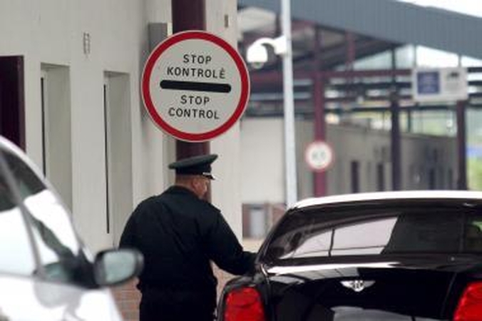 Savaitgalį pasieniečiai tramdė chuliganus