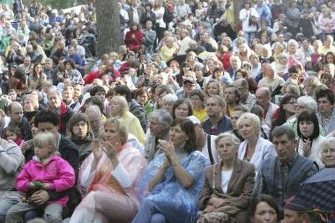 Bardų festivalis: seni vilkai, nauji talentai ir lietuviškas santūrumas