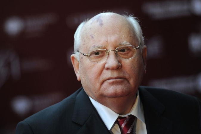 M.Gorbačiovas: G.Bushas perspėjo apie 1991-ųjų pučą