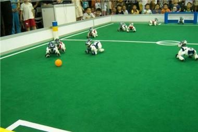 Robotai futbolo čempionatą laimės 2050-aisiais