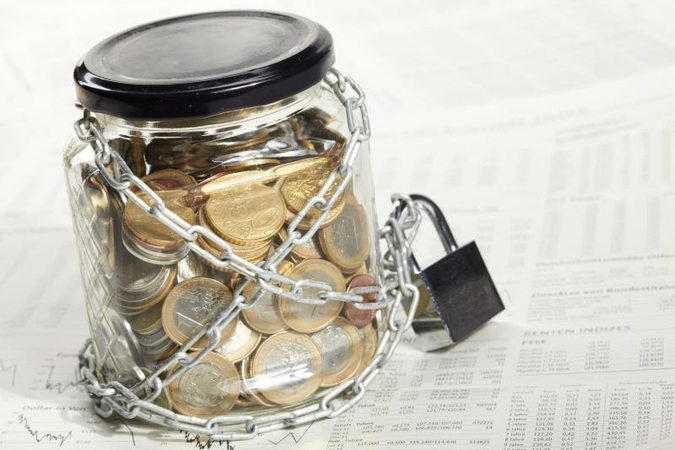 Telšių ir Prienų sav. – pažeidimai vykdant milijoninius projektus