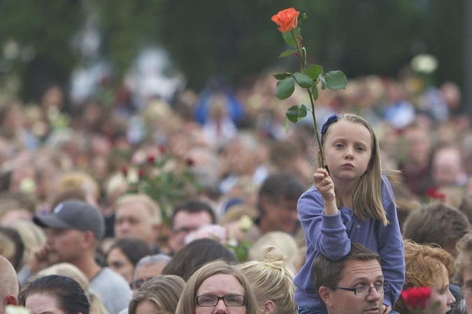 Osle 150 tūkst. žmonių pagerbė kruvinų skerdynių aukų atminimą