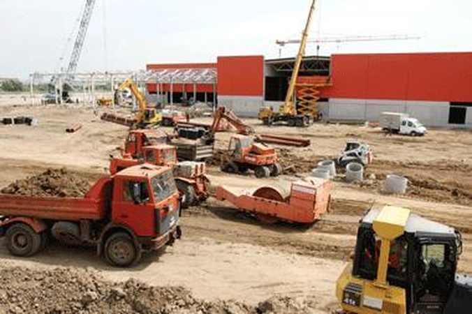 "Senukai" į prekybos centrą "Banginis" Kaune investuos apie 30 mln. litų