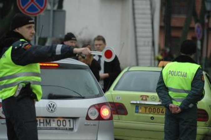 Kas labiausiai erzina vairuotojus?
