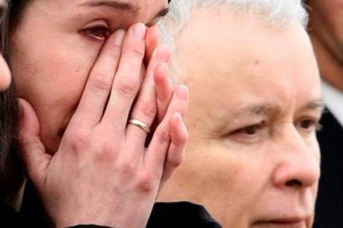 Lenkijos prezidento žūtis skaudžiai sukrėtė jo brolį dvynį