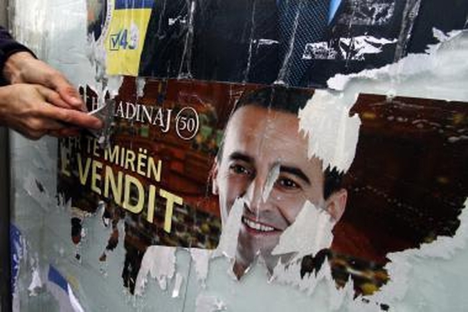 Kosovas toliau draskomas iš vidaus