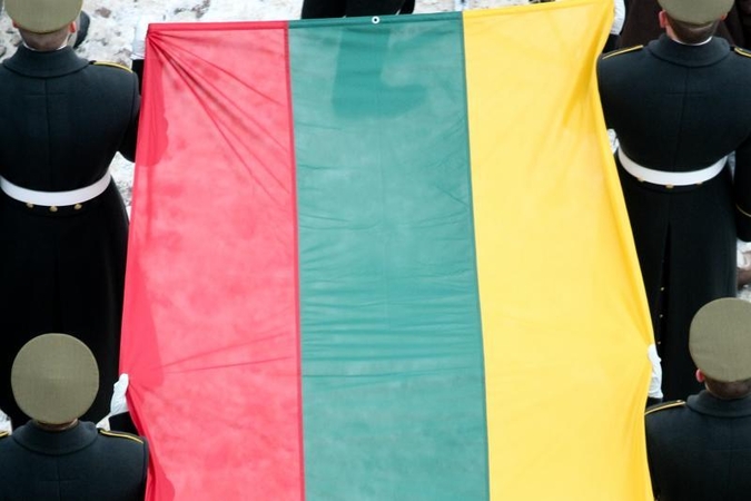 Kariuomenės problemos - už civilių akių 