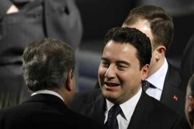 Lietuvoje - Turkijos užsienio reikalų ministras
