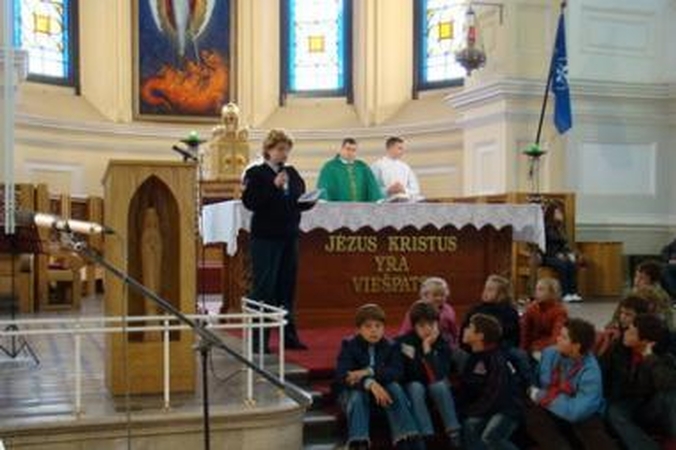 Policija apie sukčius perspėja ir bažnyčiose 