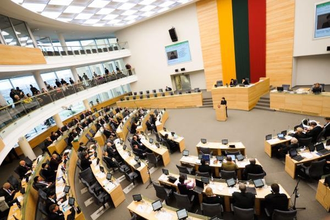 Seime siūloma diskutuoti apie ES finansų padėtį