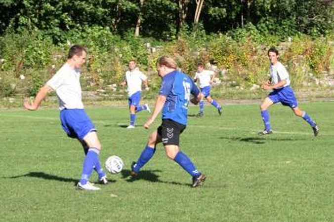 Klaipėdos futbolo čempionate – lygiosios 