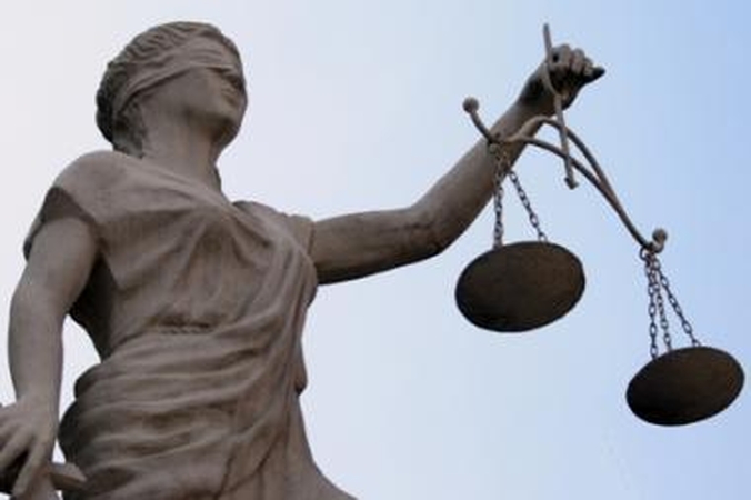 Teisti užsienyje turėtų būti laikom i teistais ir Lietuvoje