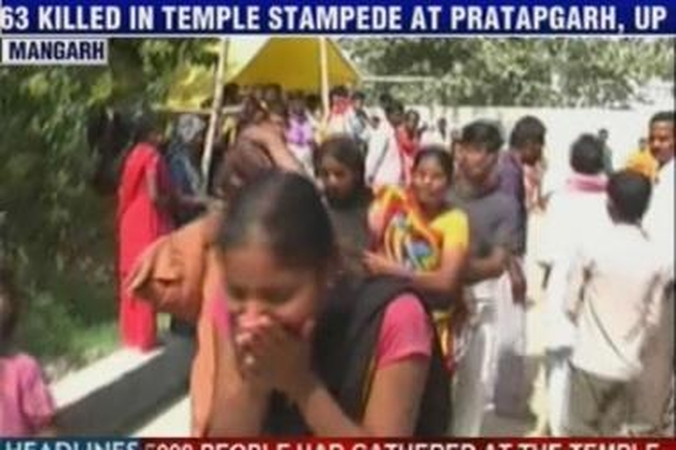 Indijos šventykloje per spūstį žuvo 63 žmonės, dešimtys sužeisti 