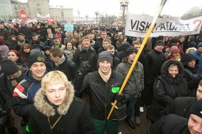 Per mitingą prie Seimo pareigūnų netruks