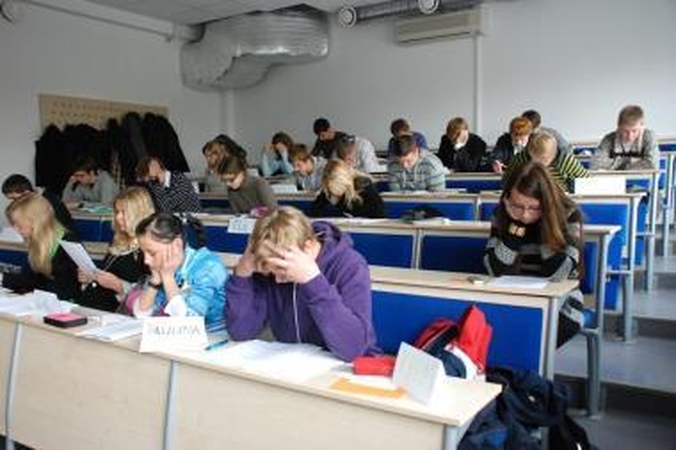 Moksleiviai bando suprasti sėkmės kūrimo principus
