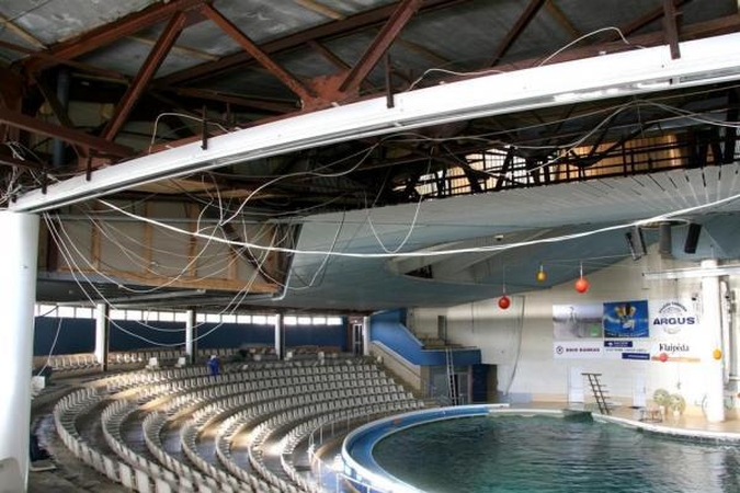 Delfinariume jau šeimininkauja statybininkai