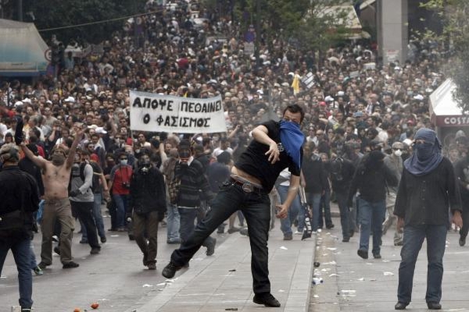 Graikiją vėl paralyžiuos streikas 
