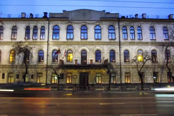 Kauno mokyklose sužibo atminimo liepsnelės