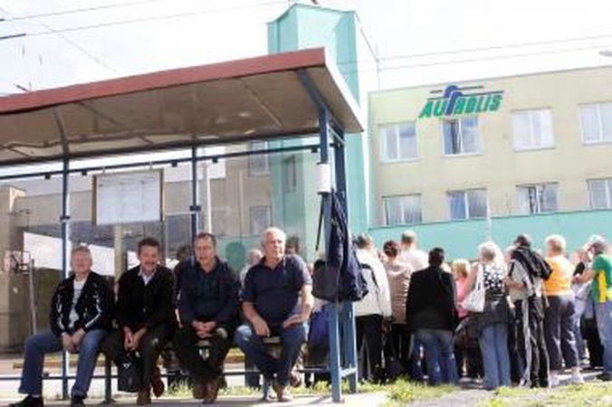 Rugsėjo 1-ąją vėl streikuos dalis troleibusų vairuotojų (papildyta)