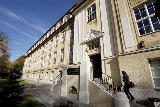 Klaipėdos universitetas Menų fakulteto jubiliejų kviečia švęsti drauge