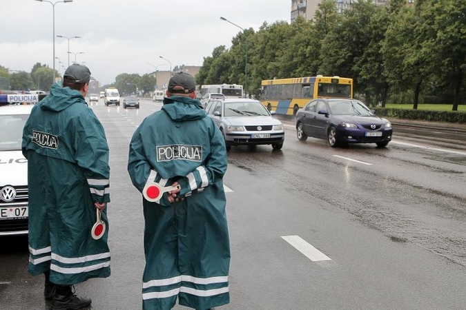 Paskutinį vasaros savaitgalį keliuose siautėjo neblaivūs vairuotojai