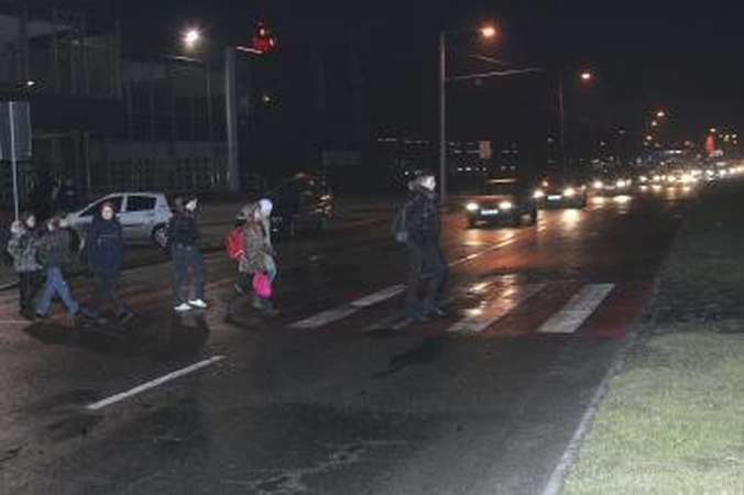 Tamsiose gatvėse aukų sparčiai daugėja