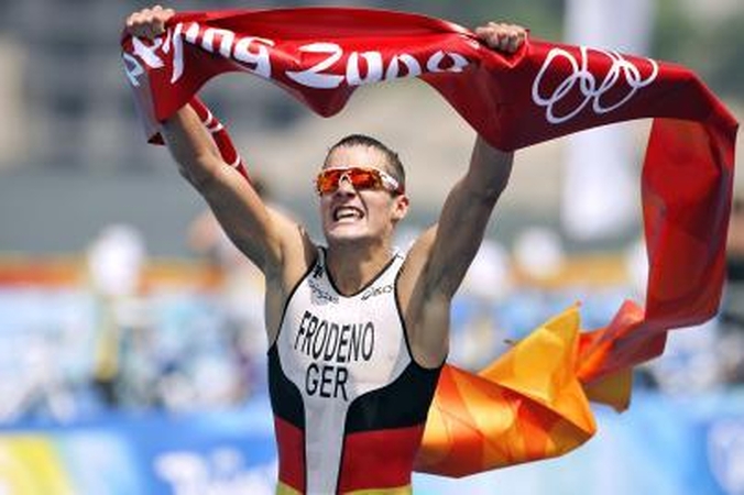 Olimpiados triatlono auksą iškovojo vokietis