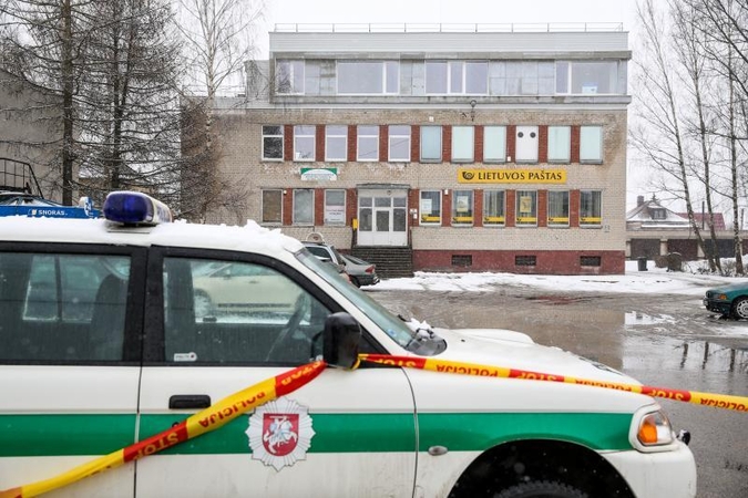 Pakruojo ir Biržų rajonuose rasti mirtinai sužaloti vyrai