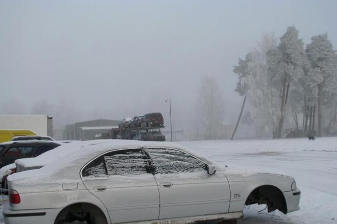 Iš Lietuvos į Rusiją gabentas Italijoje pavogto „BMW“ kėbulas