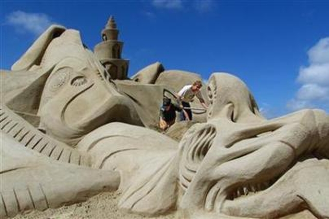 Italijoje - jokių smėlio pilių!