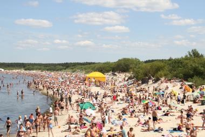 Palangoje skendo dešimt žmonių