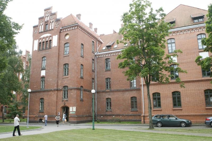 Klaipėdos universitete - du nauji garbės daktarai