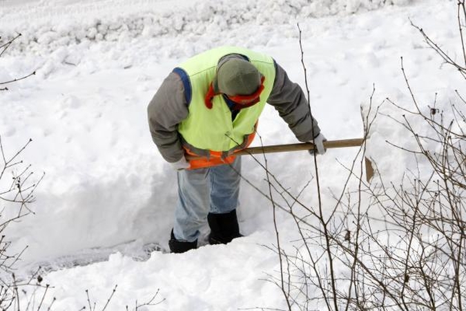 Šauliuose nespėjama valyti gatvių