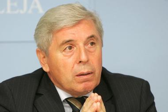Tautinių mažumų spauda turi padėti išsaugoti tapatybę, teigia J.Karosas