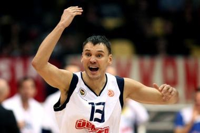 "Fenerbahce Ulker" laimėjo Turkijos krepšinio lygos reguliarųjį sezoną