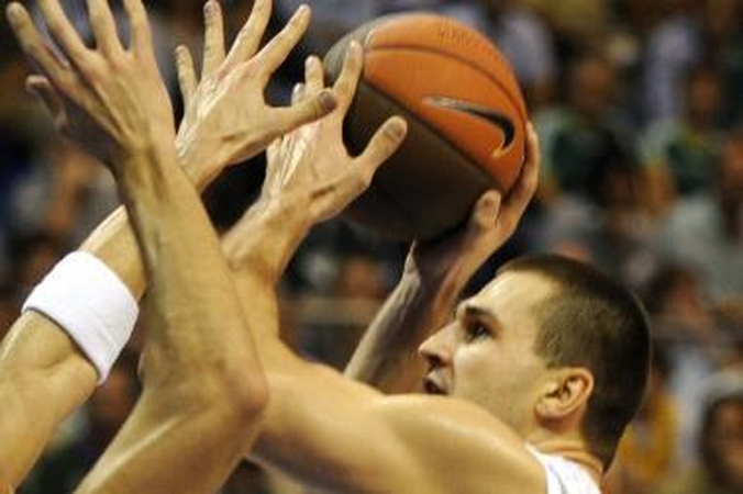 L.Kleiza išgelbėjo „Olympiakos“ nuo pralaimėjimo 
