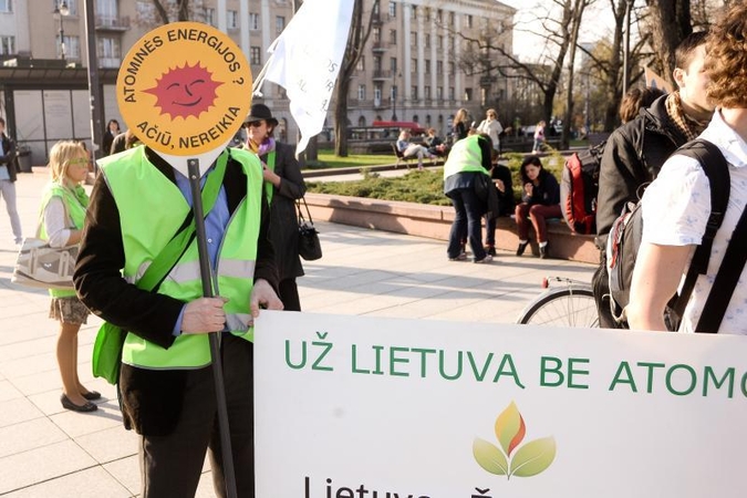 Referendumui dėl atominės elektrinės papildomai prašys apie 2 mln.litų