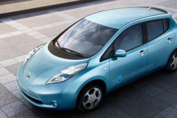 Britanijos vyriausybė subsidijuos elektrinius automobilius