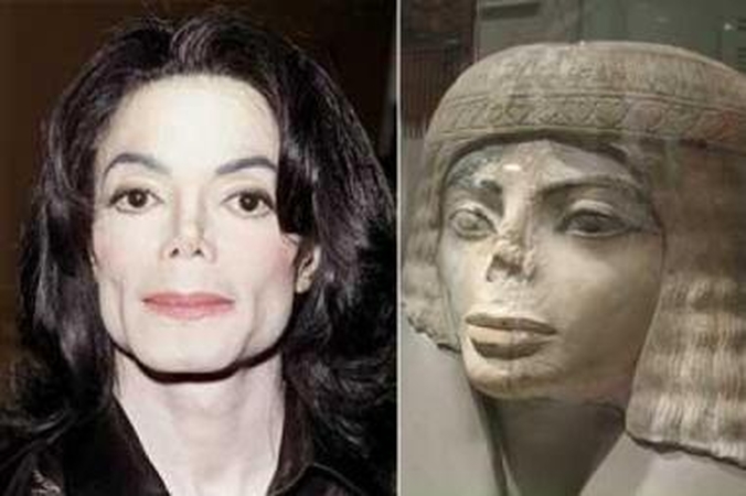 Michaelo Jacksono veidas - senovės Egipto skulptūros kopija