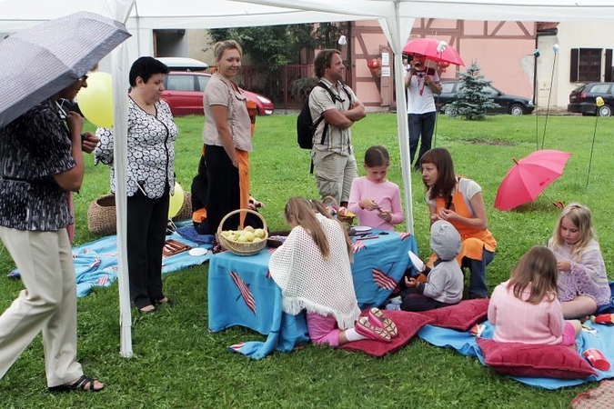 Klaipėdos senamiestyje - vasaros išlydėtuvės