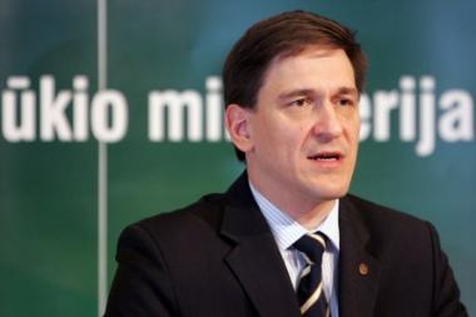 D.Kreivys: kainas Lietuvoje kelia prekybininkai