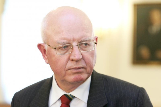 Liustracijos komisija: R.Ginevičius su KGB slapta nebendradarbiavo   