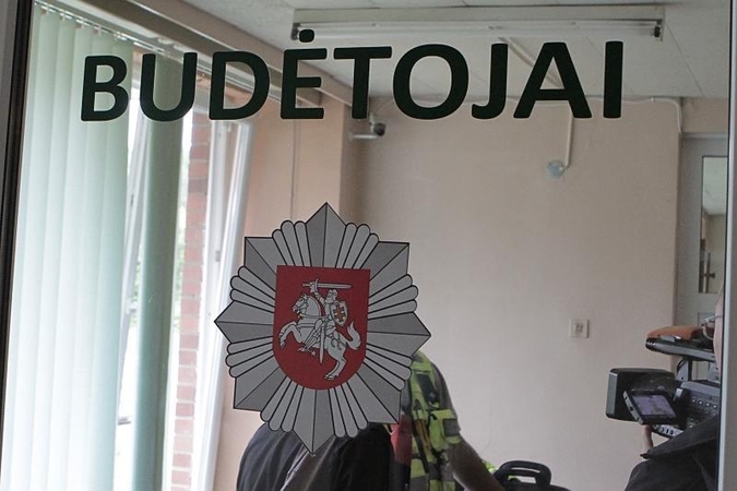 Klaipėdoje nepažįstamas vyras smaugė paauglį ir perpjovė jam kaklą