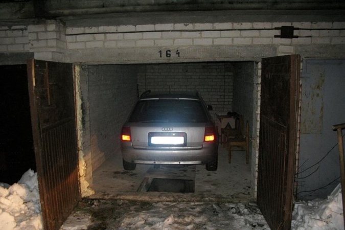 Po pasalos Kaune nutverti du automobilių vagys