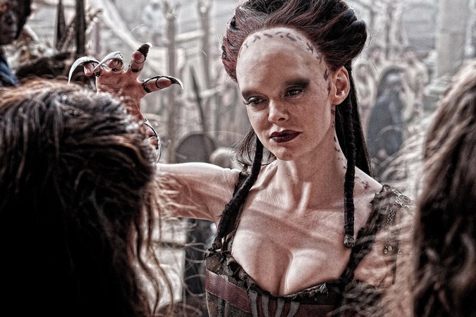 Rose McGowan sutiko nusiskuti antakius už 5 mln. JAV dolerių